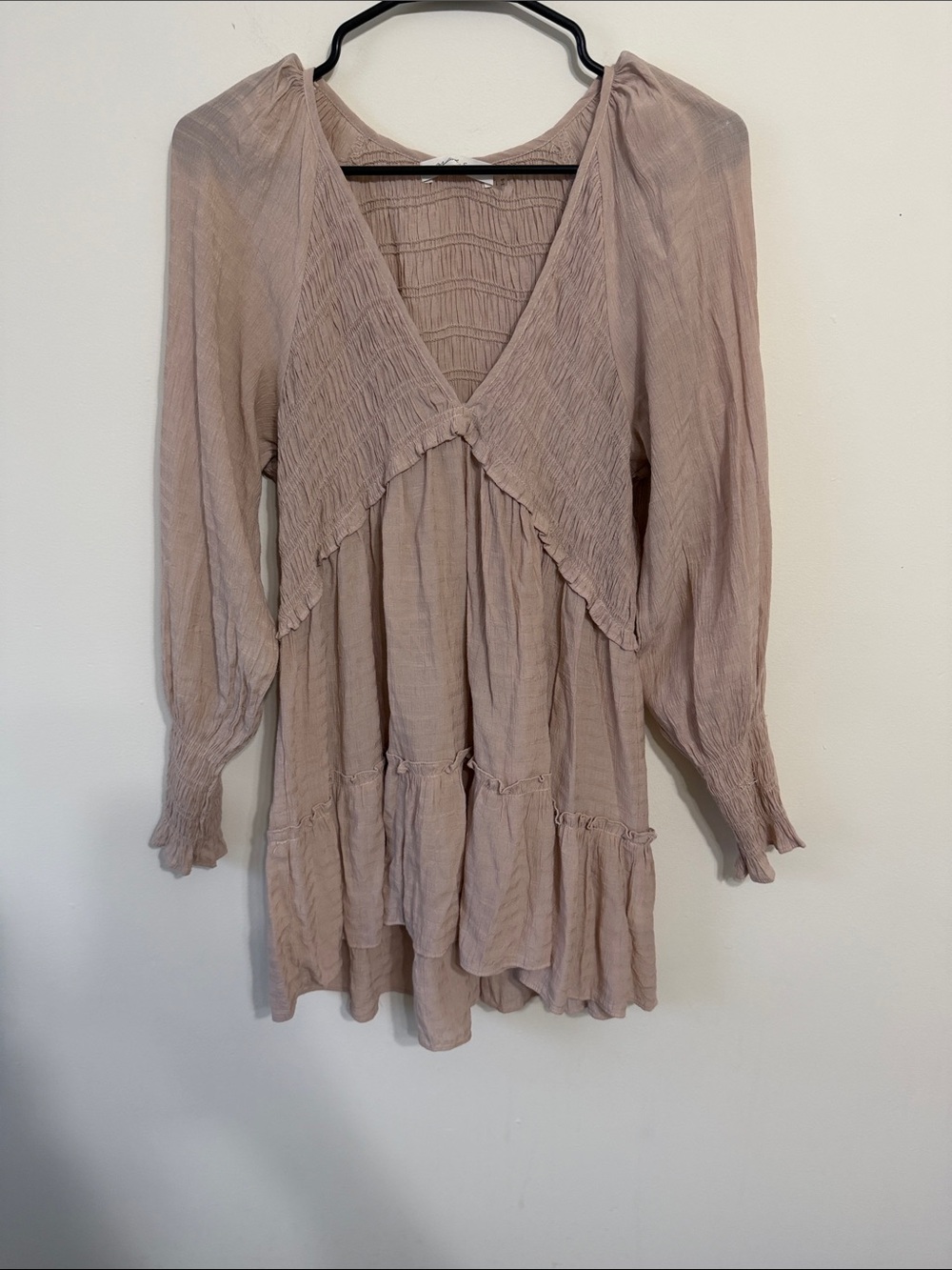 Mustard Seed Dusty Beige Smocked V-Neck Tiered Tunic